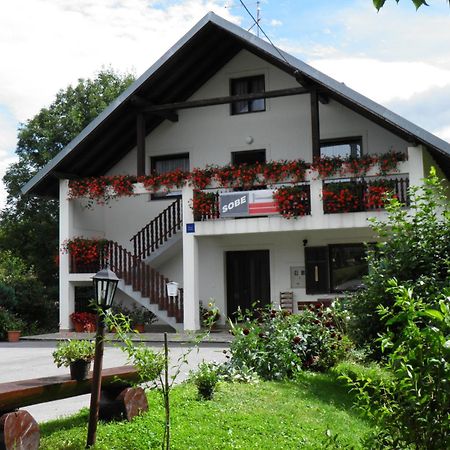 House Janja Plitvice Hotell Selište Drežničko Eksteriør bilde
