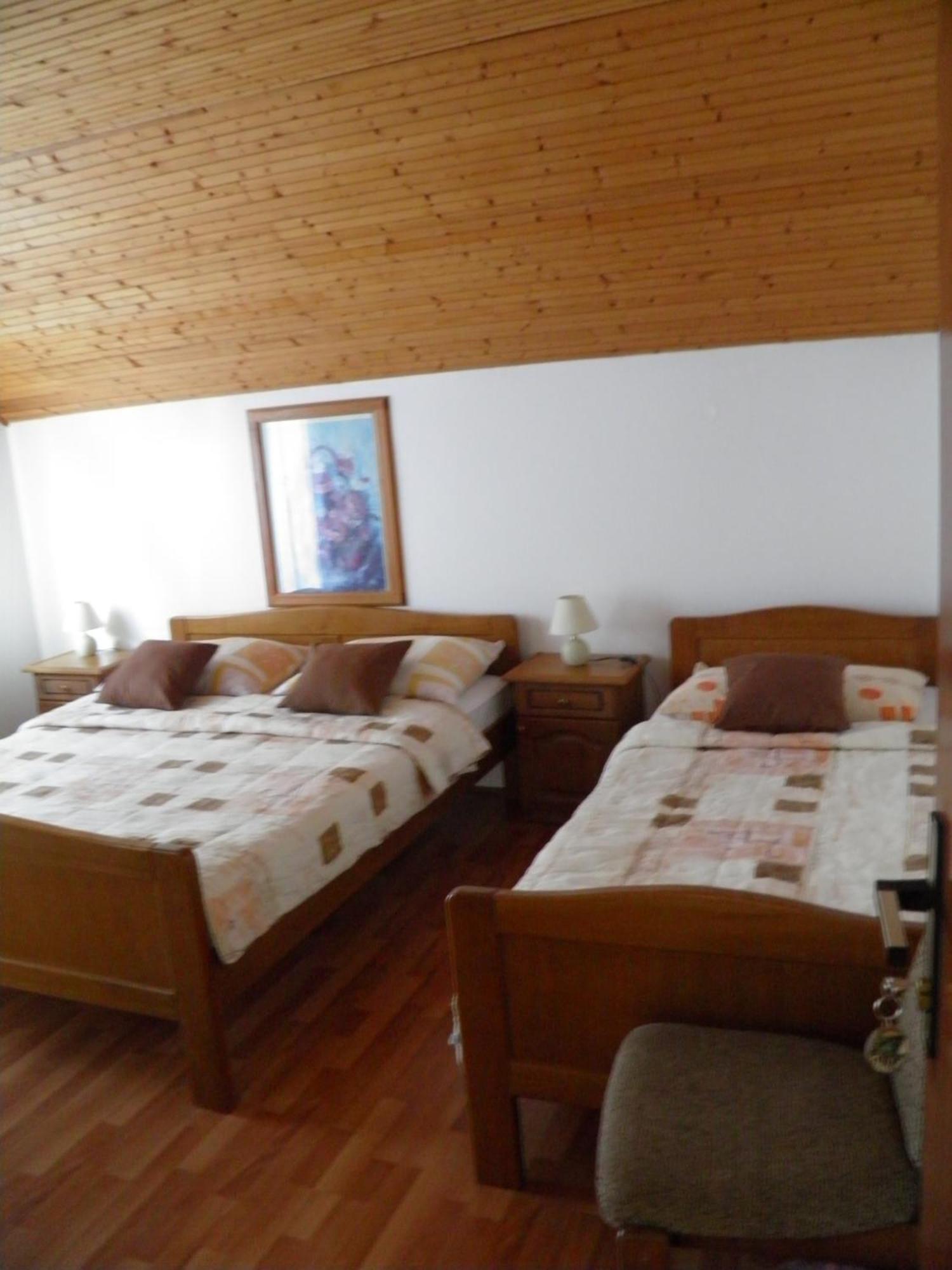House Janja Plitvice Hotell Selište Drežničko Rom bilde