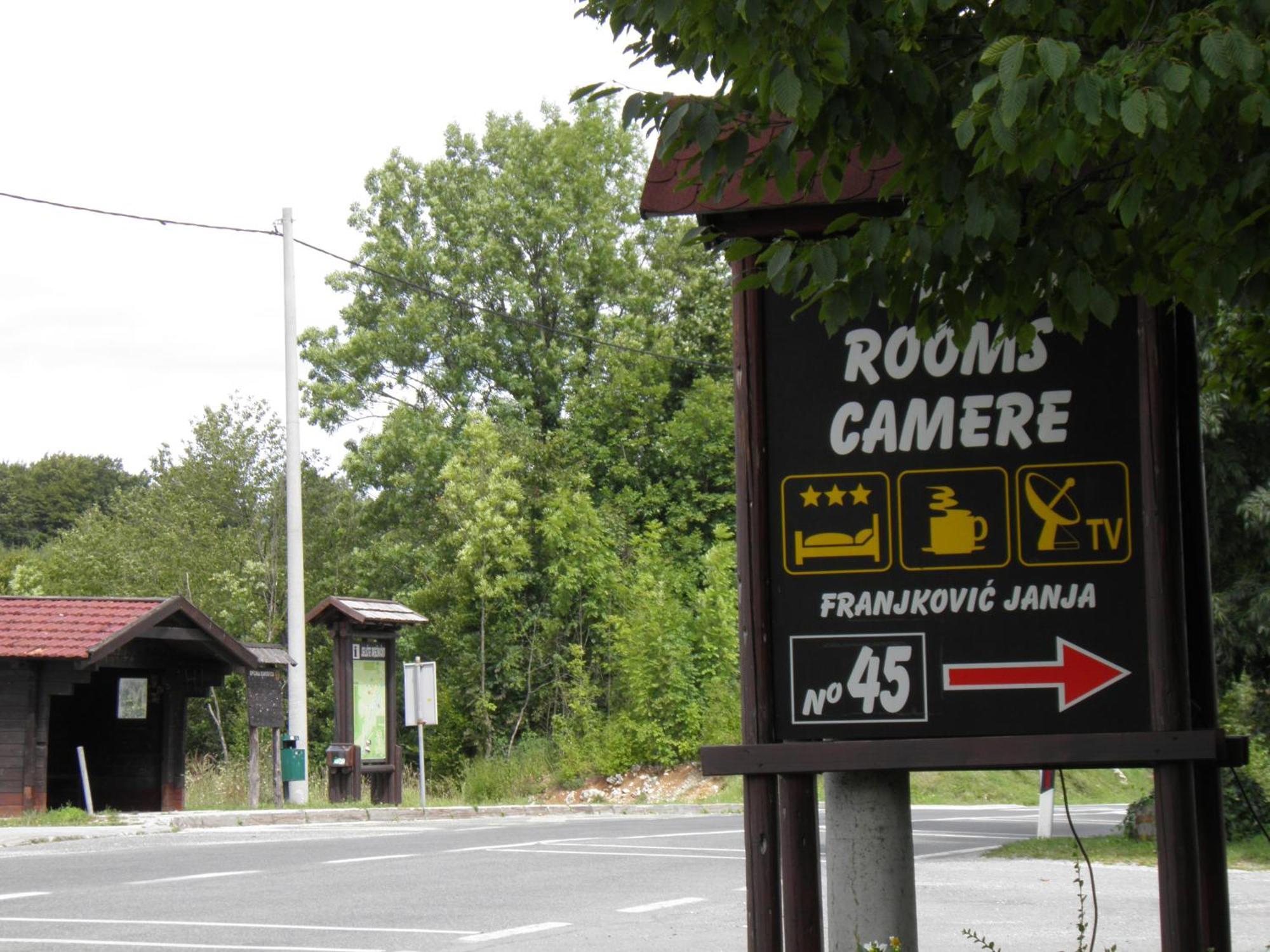 House Janja Plitvice Hotell Selište Drežničko Eksteriør bilde