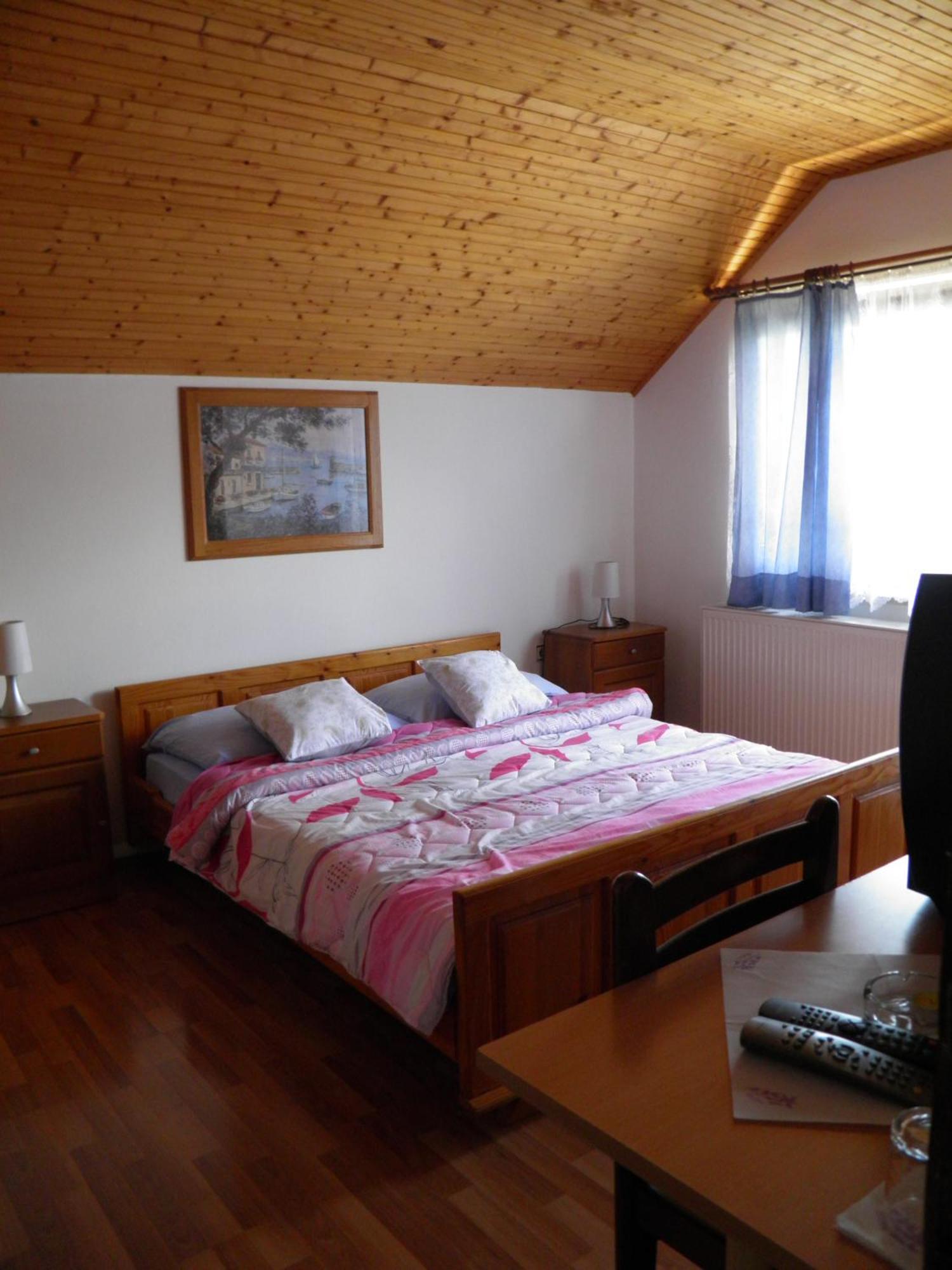 House Janja Plitvice Hotell Selište Drežničko Rom bilde