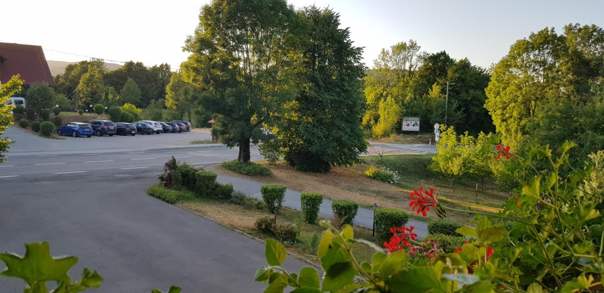 House Janja Plitvice Hotell Selište Drežničko Eksteriør bilde